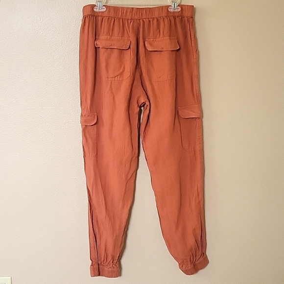Nicole Miller Orange 100% Linen Cargo Joggers - Size Large - Picture 7 of 9